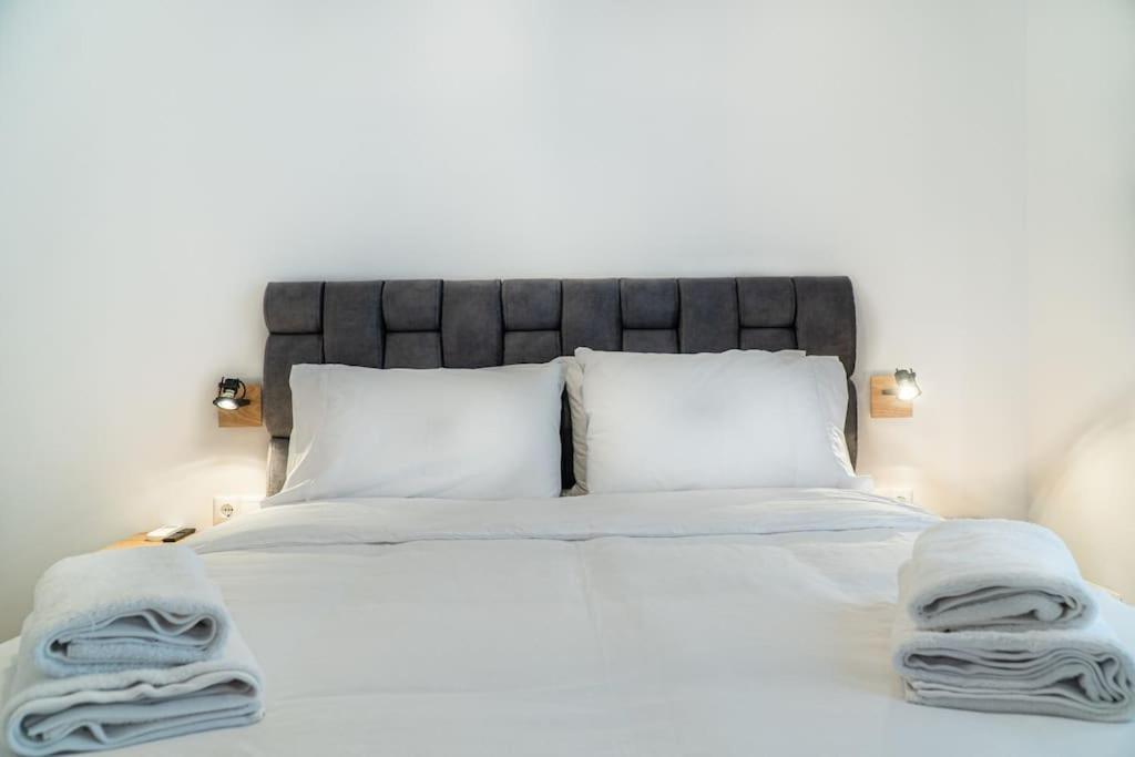 Syntagma Square, 60Sqm Platinum Suite Athene Buitenkant foto