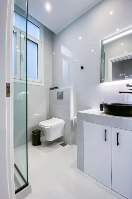 Syntagma Square, 60Sqm Platinum Suite Athene Buitenkant foto